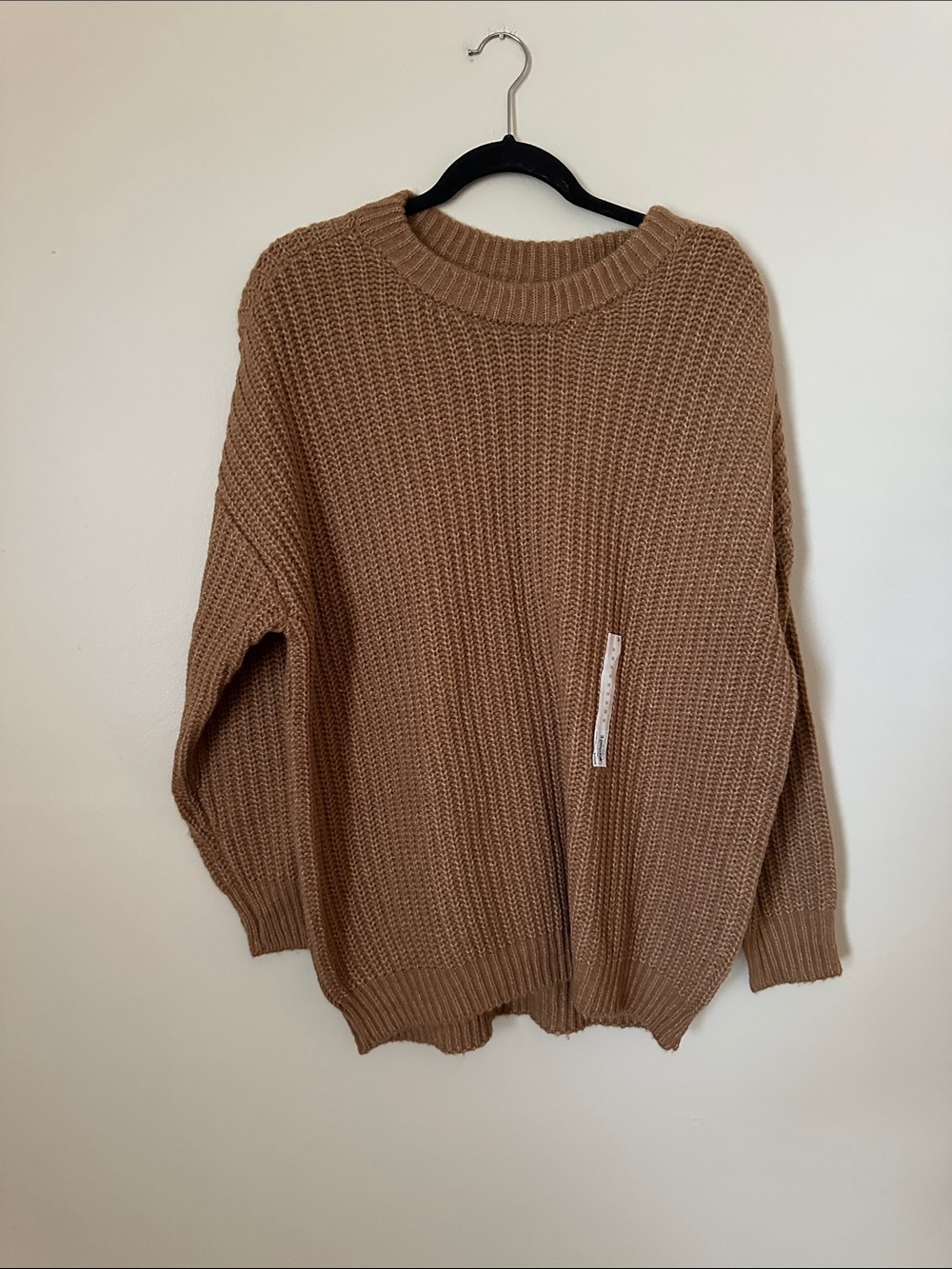 SO Chunky Knit Sweater in Camel Brown